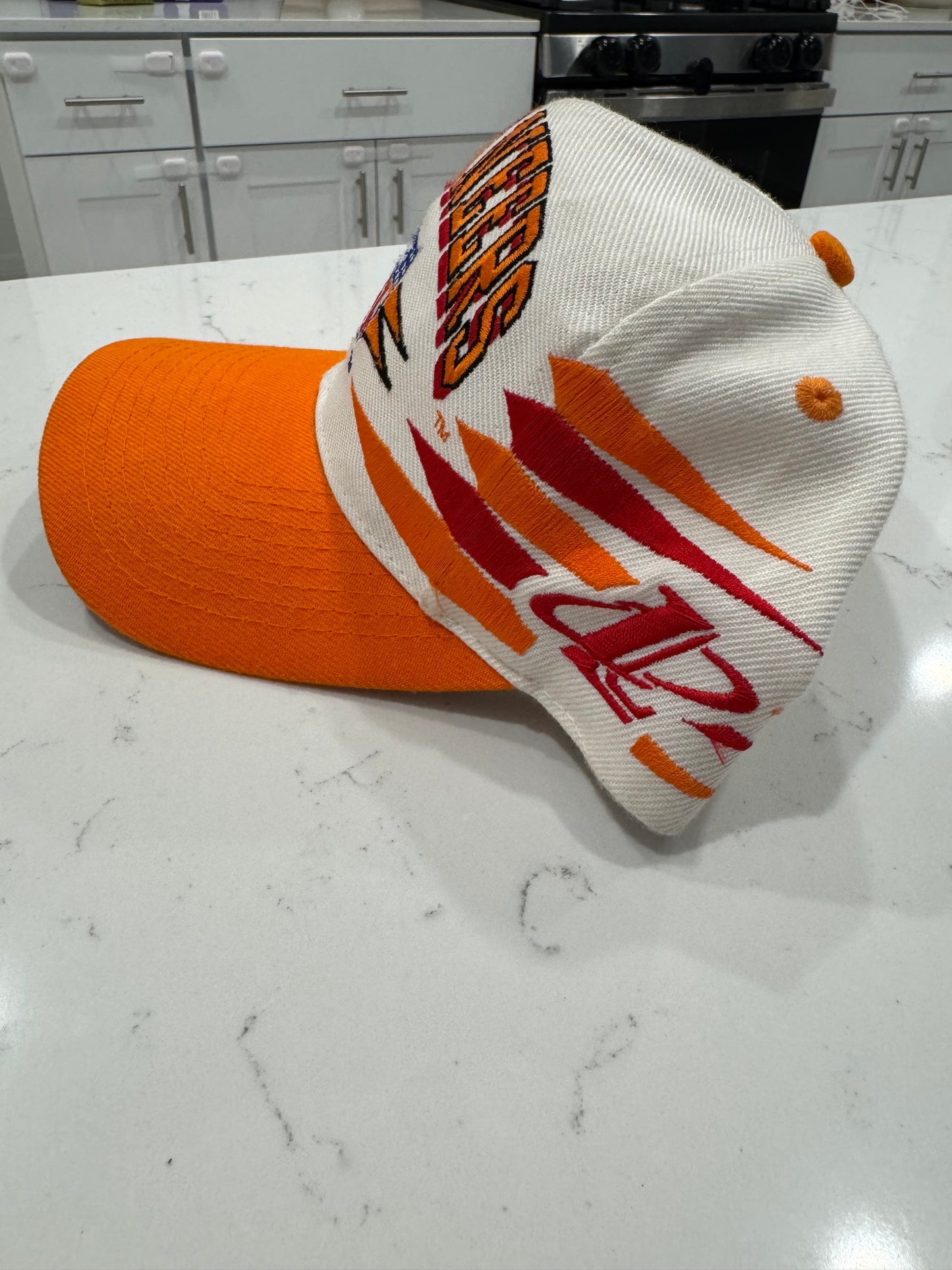 VTG Diamond Cut Tampa Bay Buccaneers Logo Authentic Hat